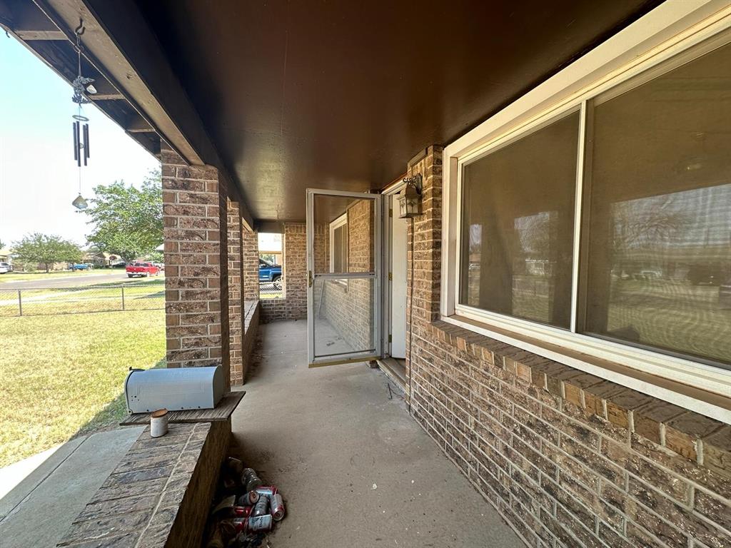 1111 NW 8th Place , Andrews, Texas image 43