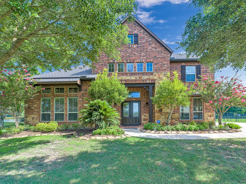 6018 Crystal Water Dr