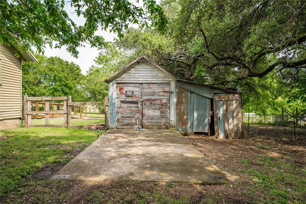 5932 State Highway 159  , La Grange, Texas image 8