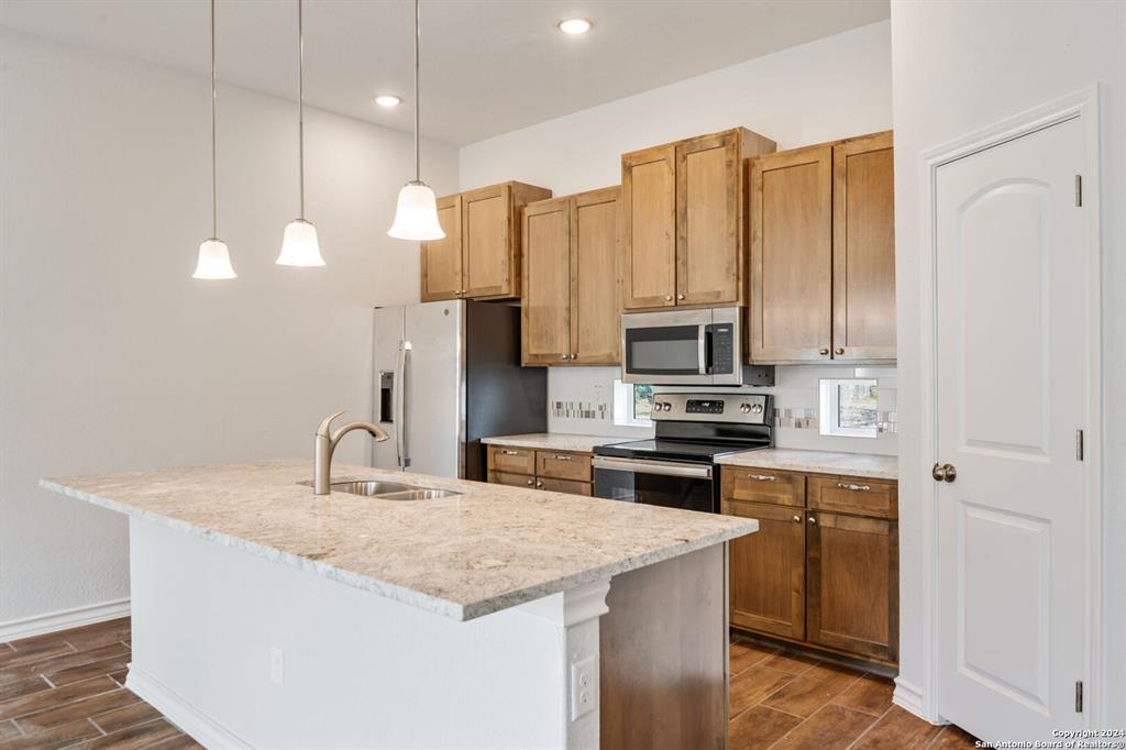 139 San Salvador Ave Unit 103