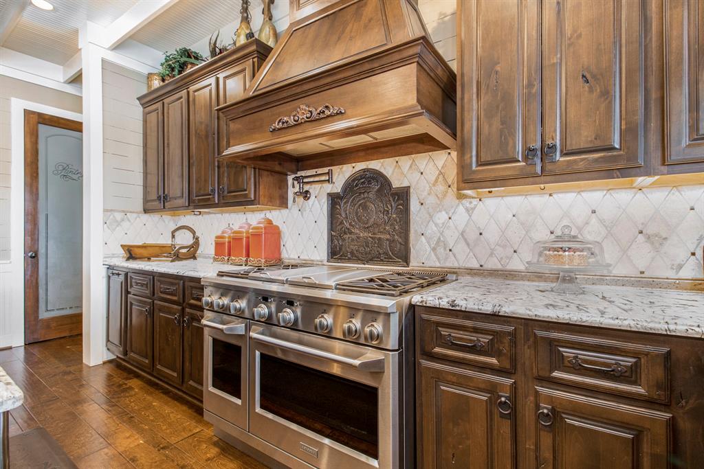 Plenty of Counter Space in the Kitchen