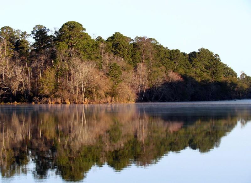 Beautiful lake in Huntsville State Park.