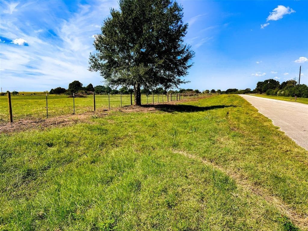 000 Brumlow  , Waller, Texas image 6