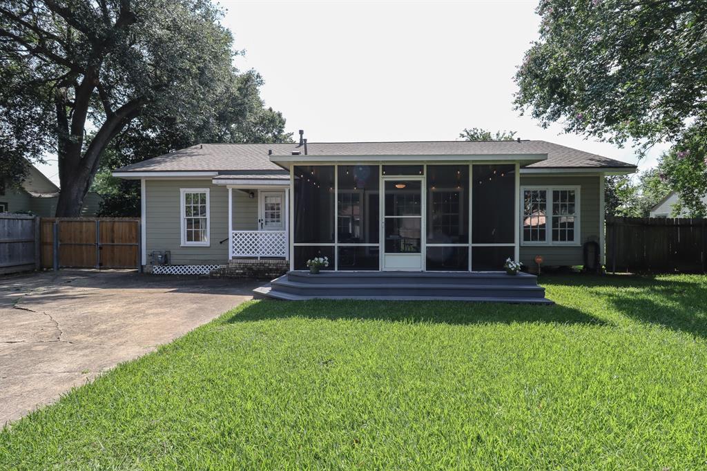 2149 Briarcliff Drive , Beaumont, Texas image 33