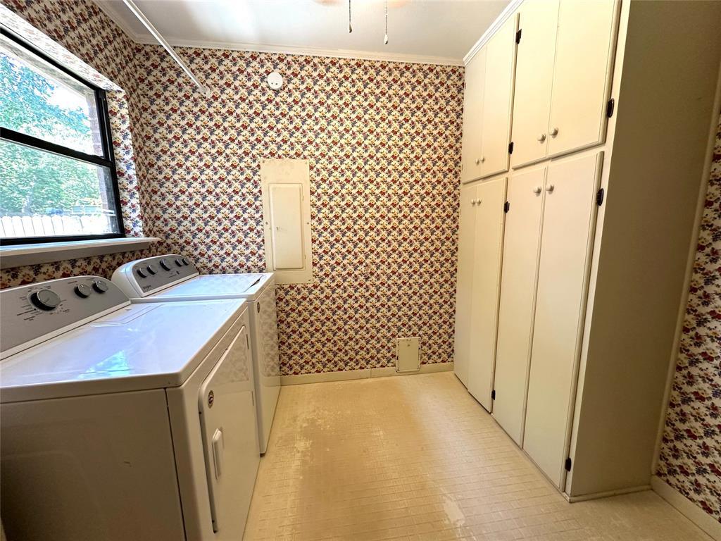 Laundry room