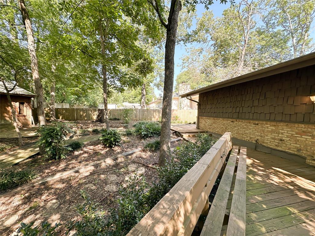 122 Berkley Drive , Palestine, Texas image 38