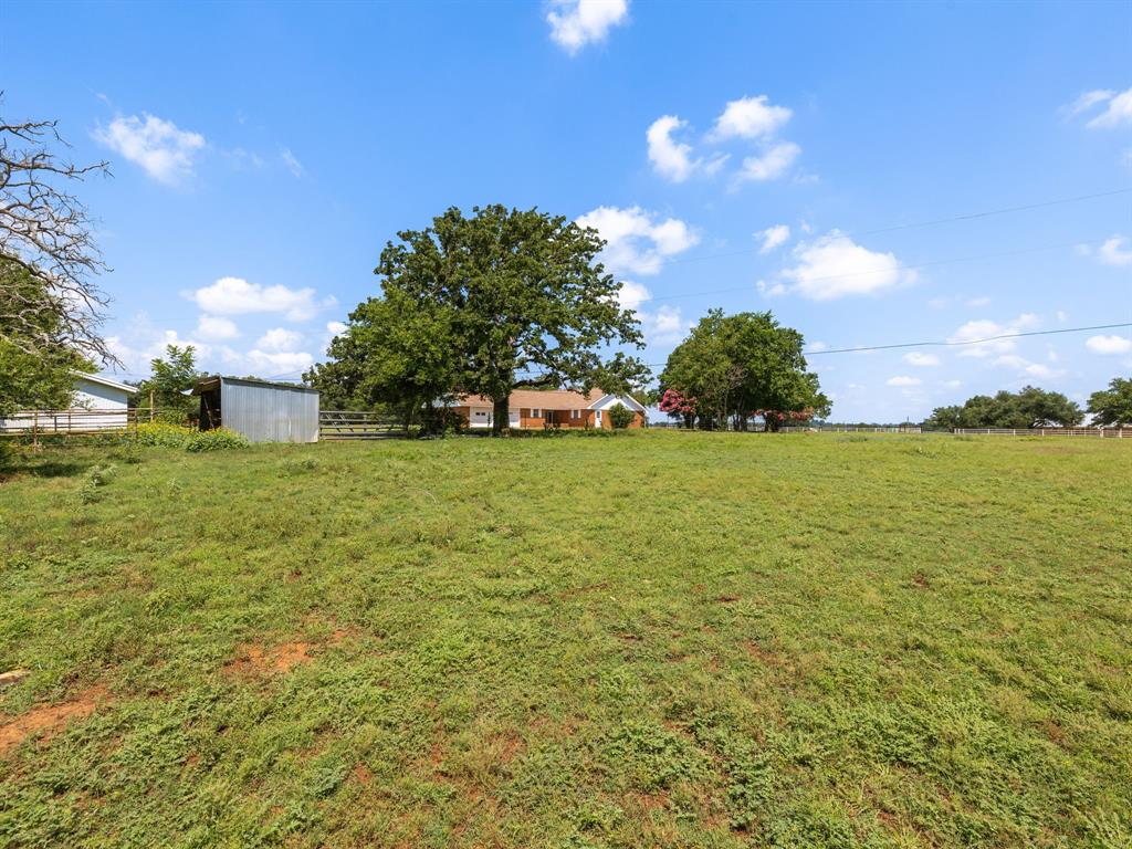 1072 County Road 410 Road , Lexington, Texas image 29