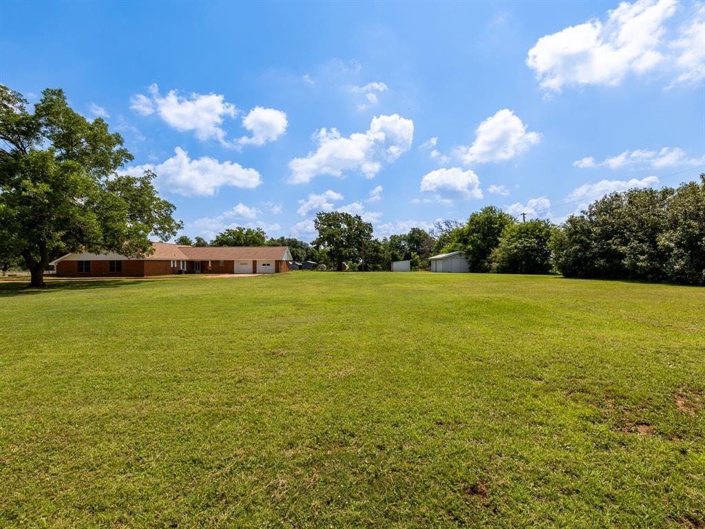 1072 County Road 410 Road , Lexington, Texas image 8