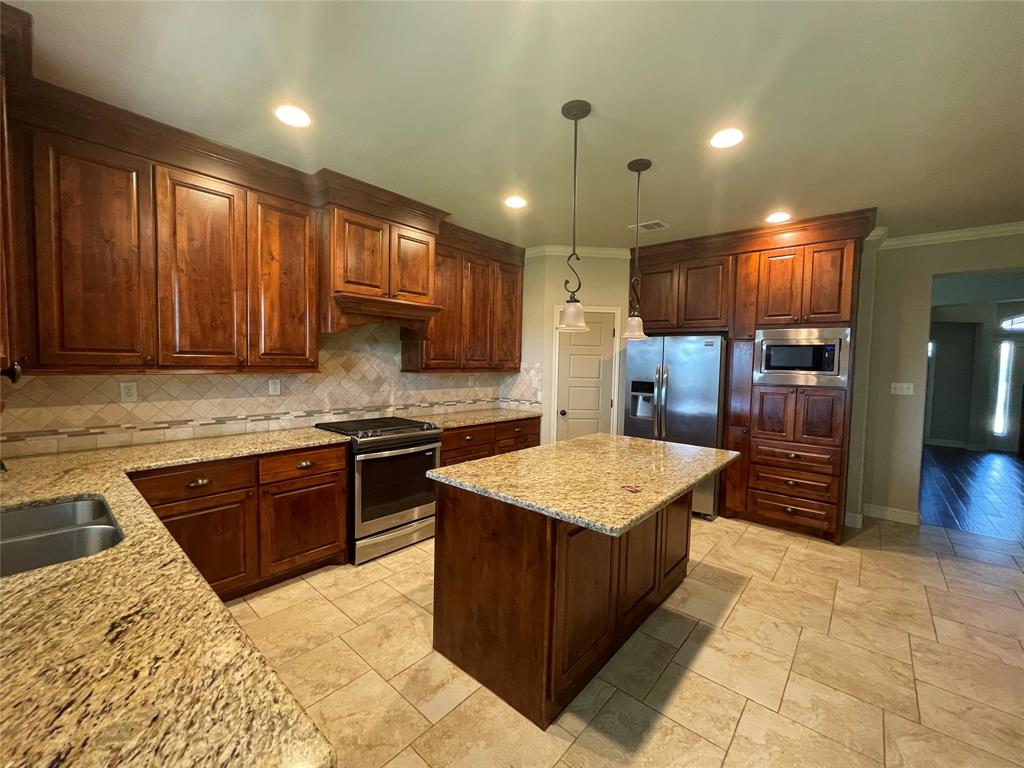 4025 Crestmont Drive , College Station, Texas image 13