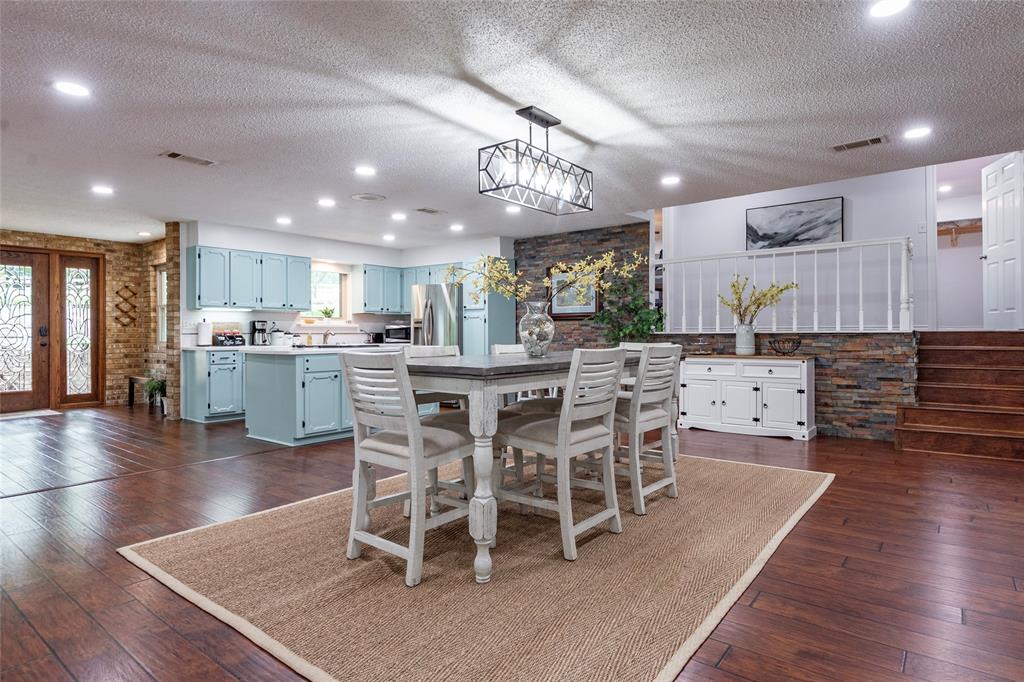 huge dining space for friends and family to gather after a day on the water