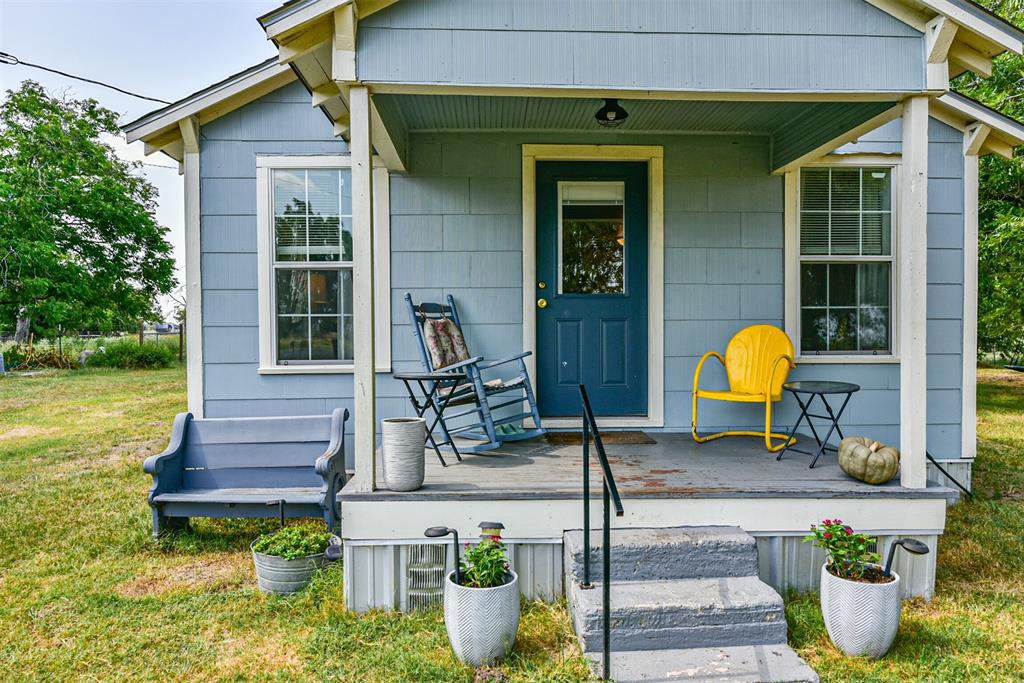 Adorable Farm house!