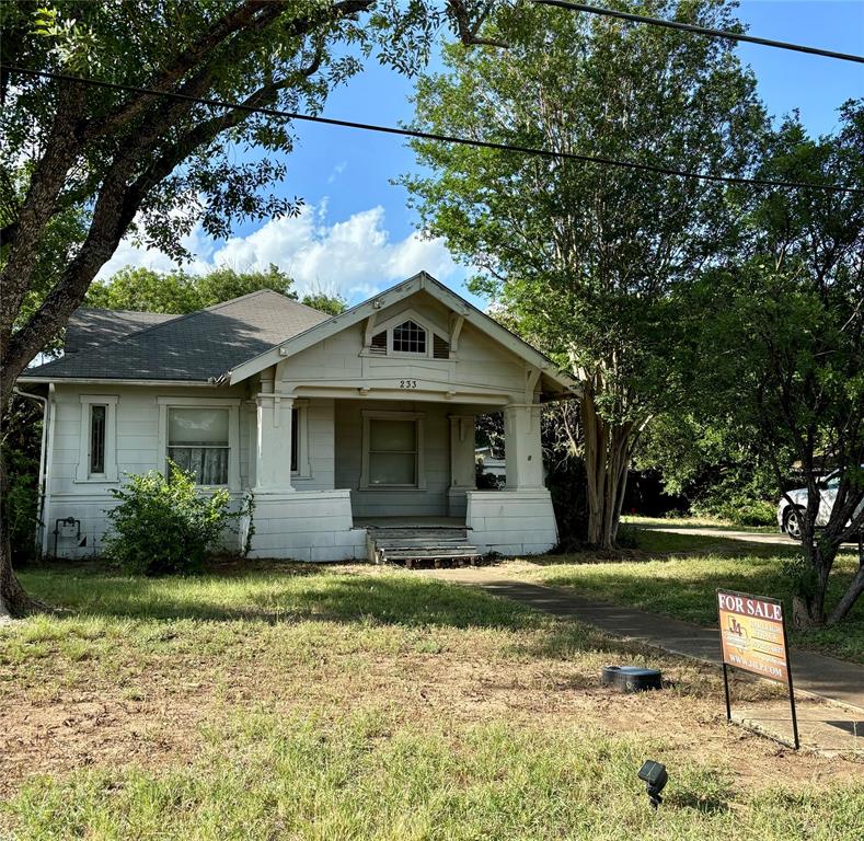 233 May Street , Castroville, Texas image 4