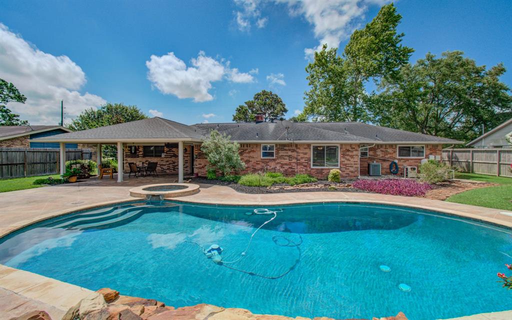 3517 Bridgette Ln
