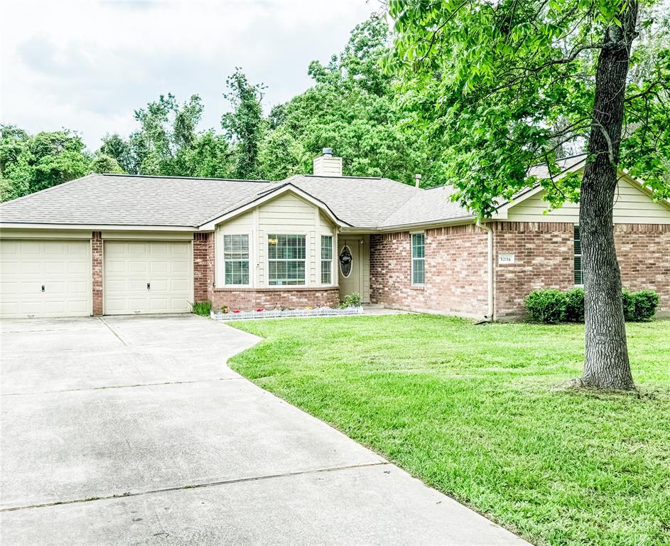 12114 Walraven Dr