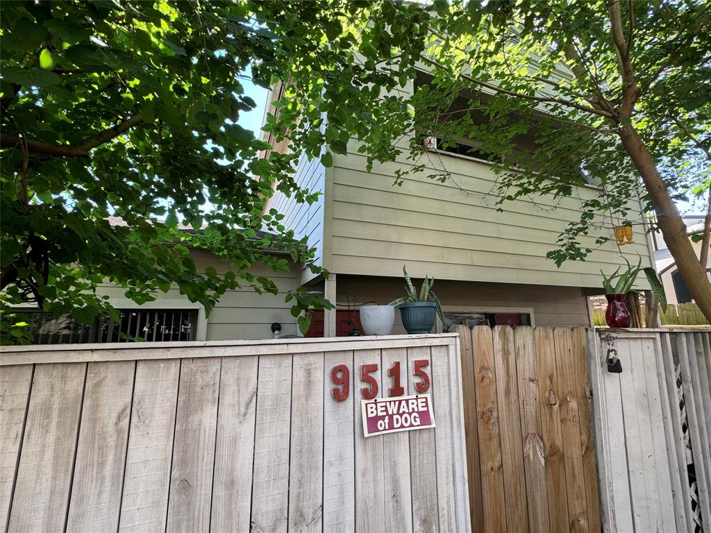 9515 Windswept Ln Unit 9515