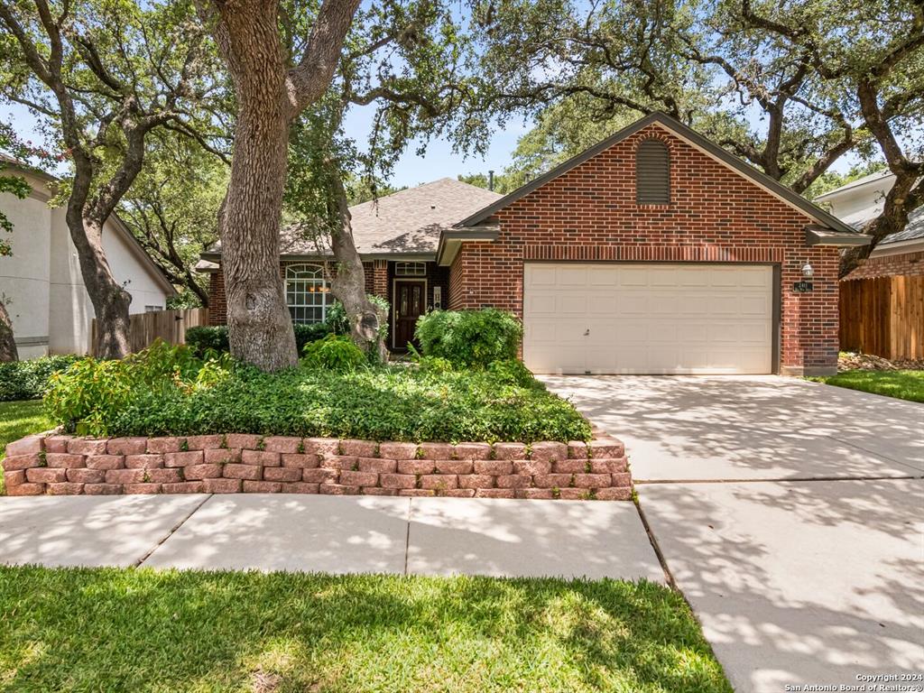 2411 OLD Wl DR