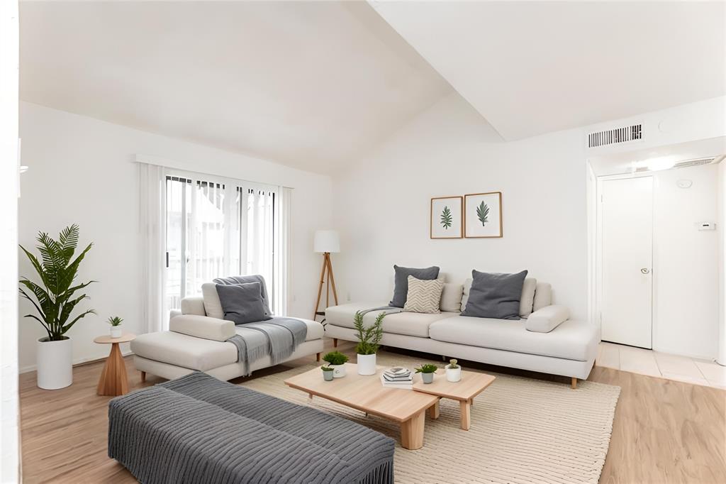 10047 Westpark Dr Unit 14