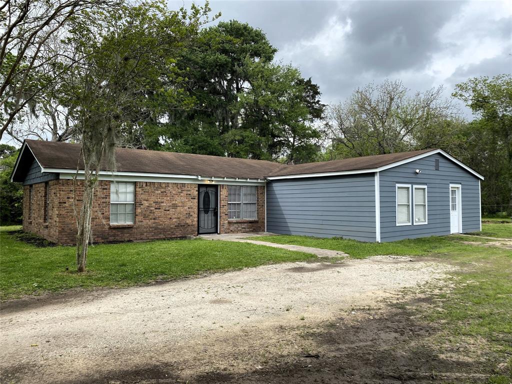 1602 County Rd 939