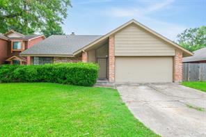 14311 Royal Hill Dr, Houston, TX 77083