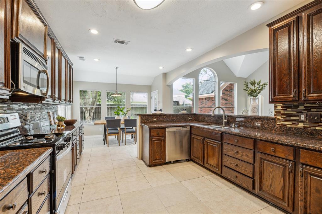 17426 Little Riata Dr, Houston, TX 77095 - HAR.com