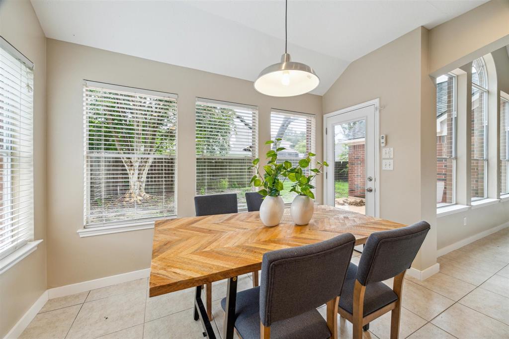 17426 Little Riata Dr, Houston, TX 77095 - HAR.com