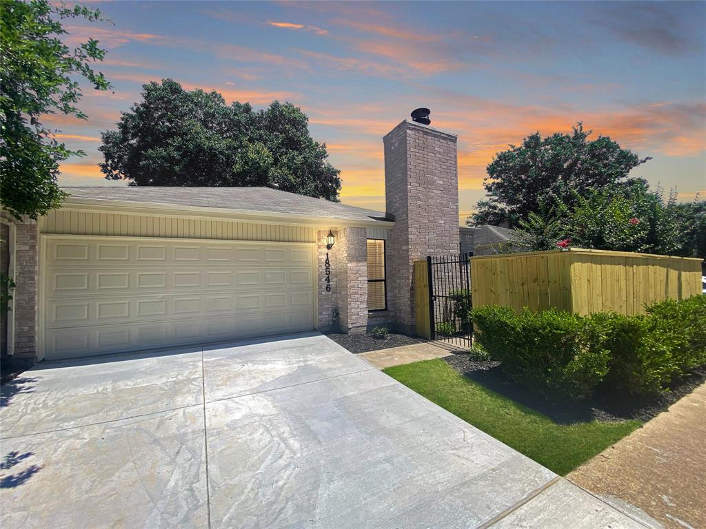 18546 Glen Briar Ln