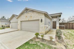 9902-9906 Grosbeak Ln, Magnolia, TX 77354