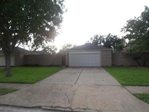 4018 Summit Valley Dr, Houston, TX 77082