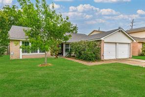 15706 Red Springs Dr, Houston, TX 77082