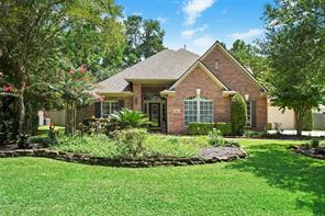 62 S Chantsong Cir, The Woodlands, TX 77382