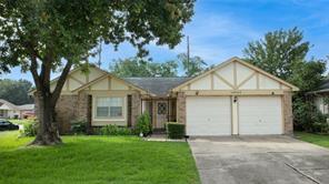 13003 Nantucket Dr, Sugar Land, TX 77478