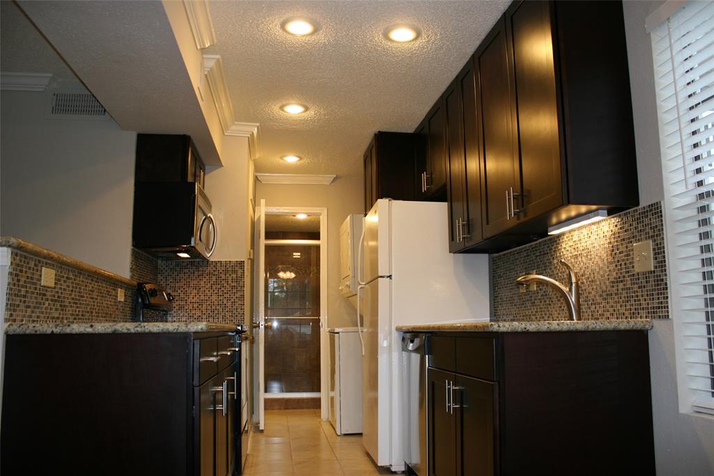 Photo #5: 63160554 Listing 