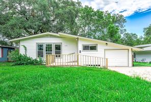 106 Wisteria, Lake Jackson, TX, 77566
