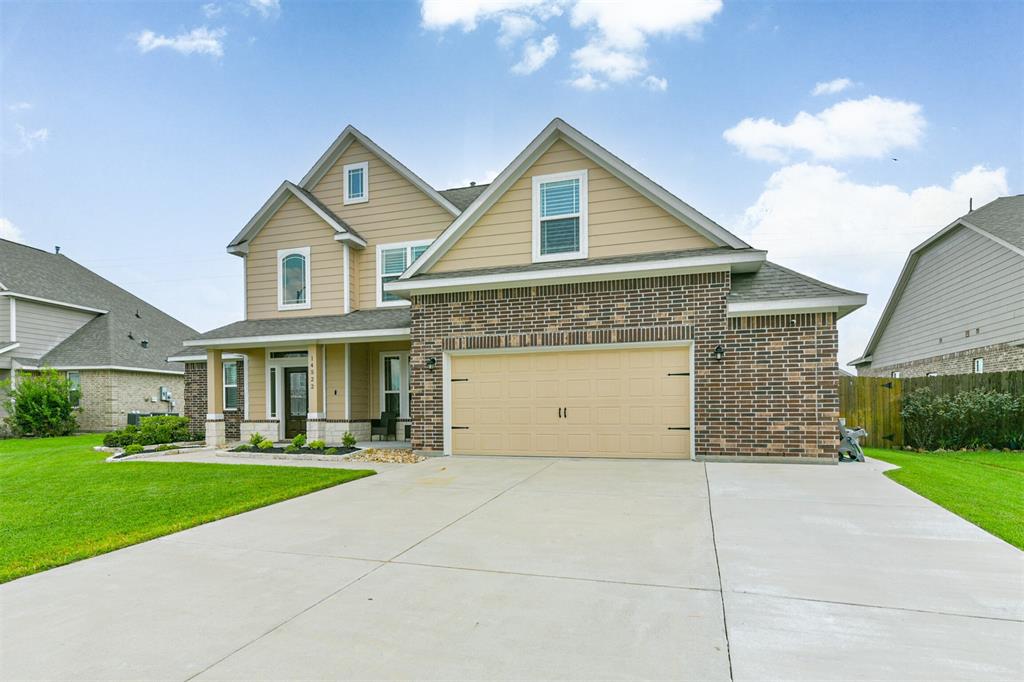 14522 Meadowlands Dr  