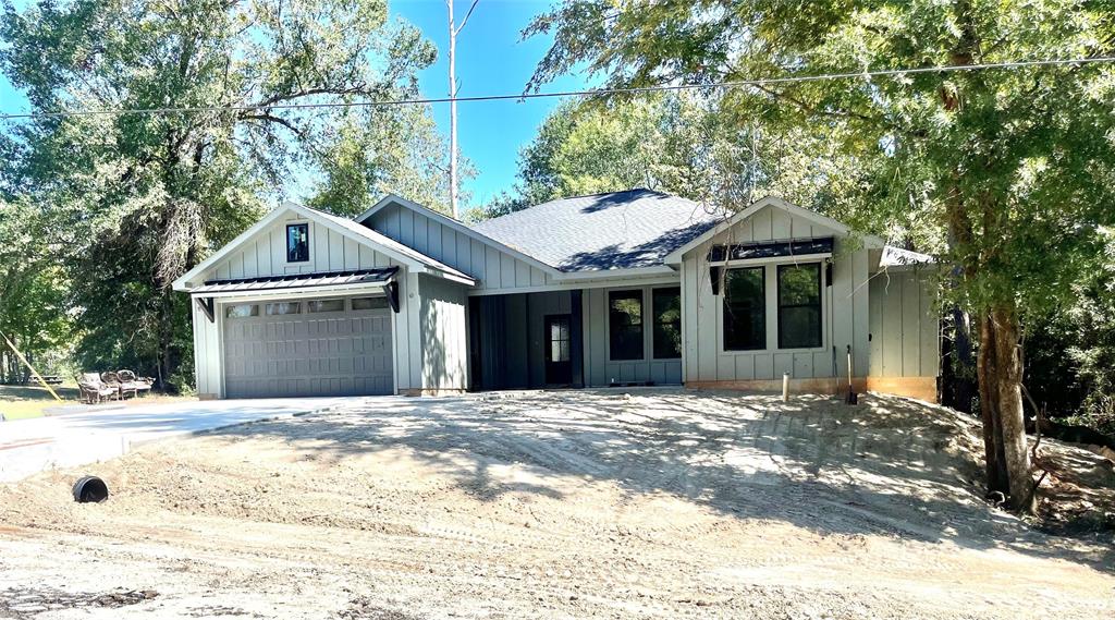 172 Magnolia Ln