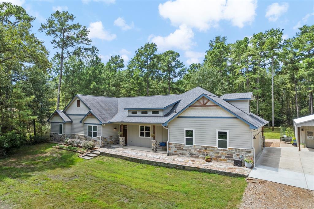 31202 N High Mdw Cir