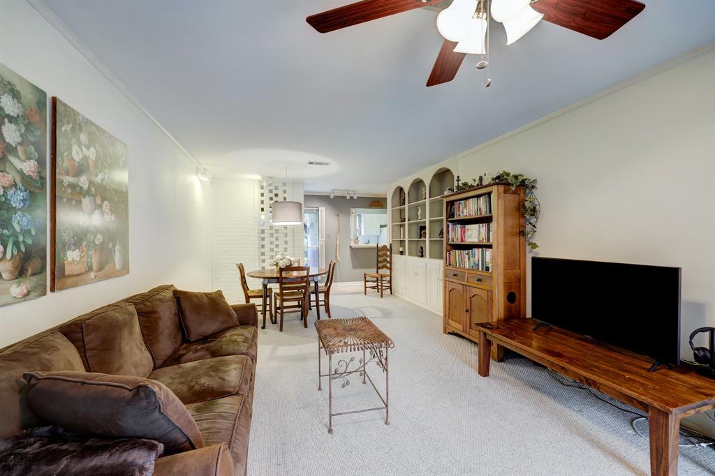 Photo #6: 93910516 Listing 