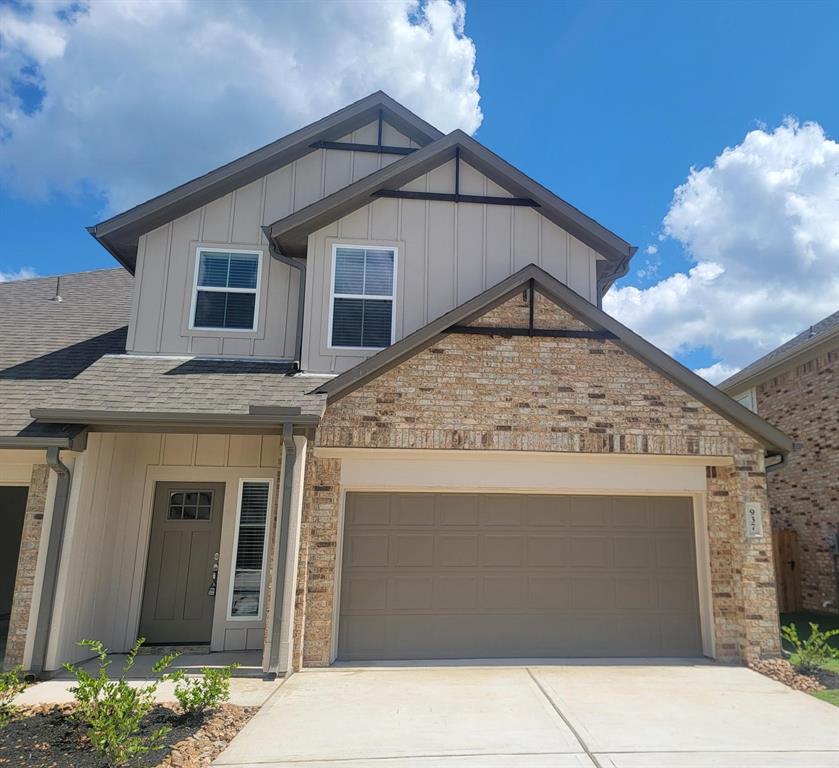 937 Tillman Ln  