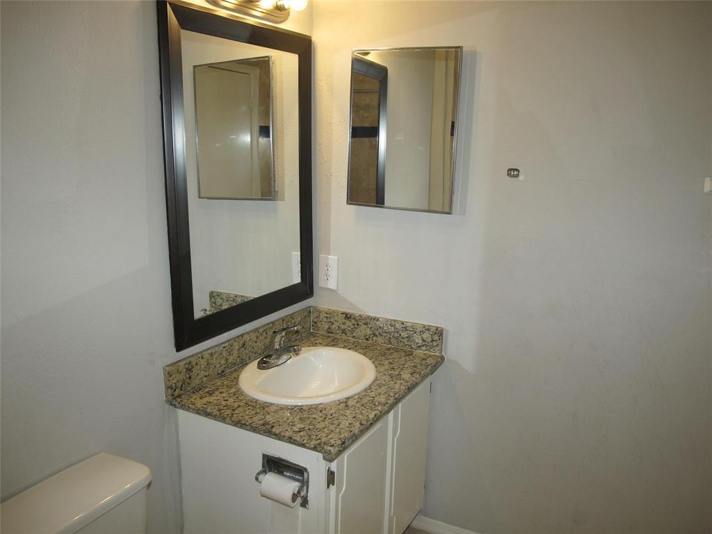 Photo #10: 76235748 Listing 