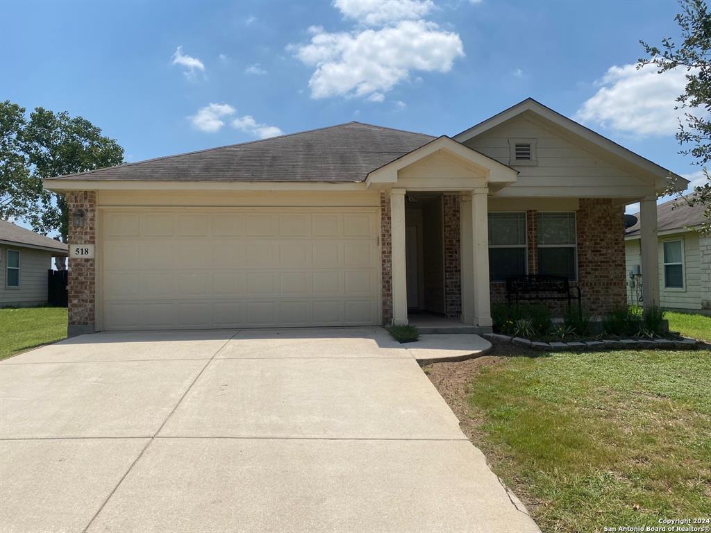 518 Briggs Dr  