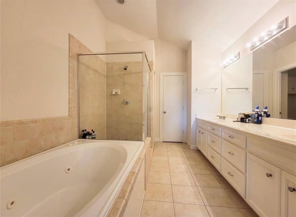 Photo #8: 57183098 Listing 