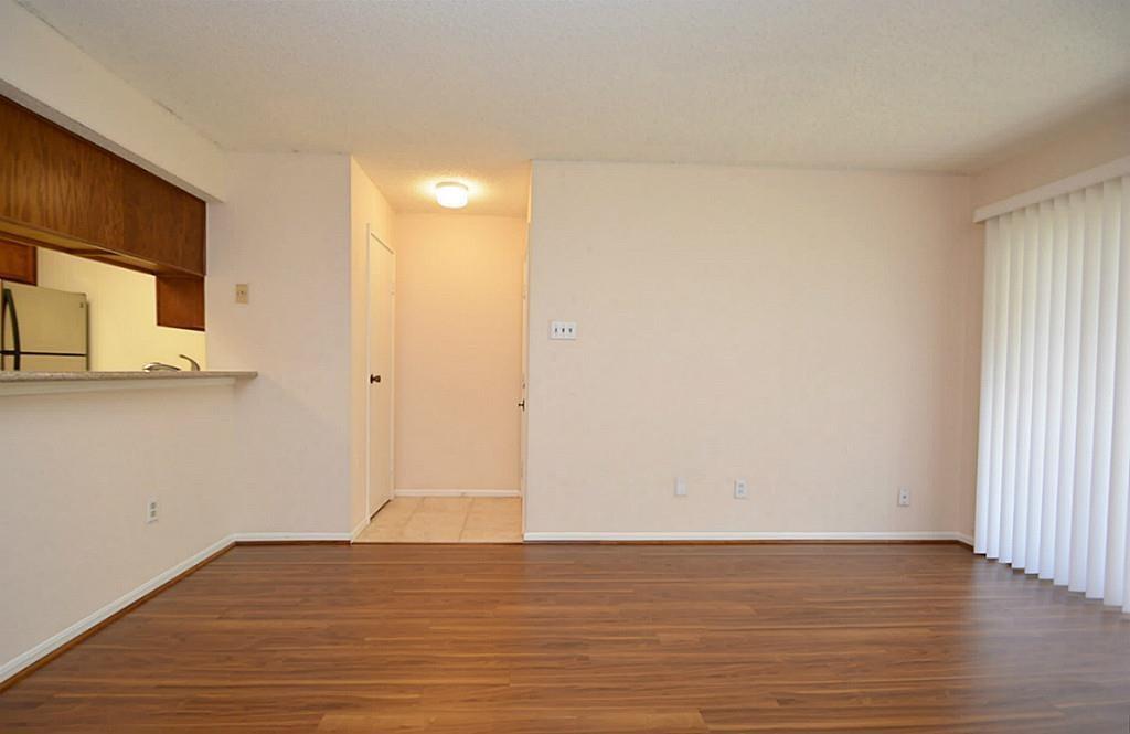 Photo #12: 38874380 Listing 