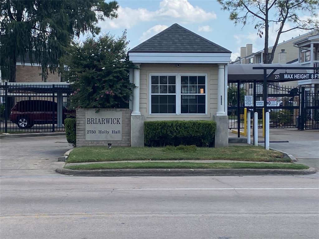 2750 Holly Hall St Unit 904