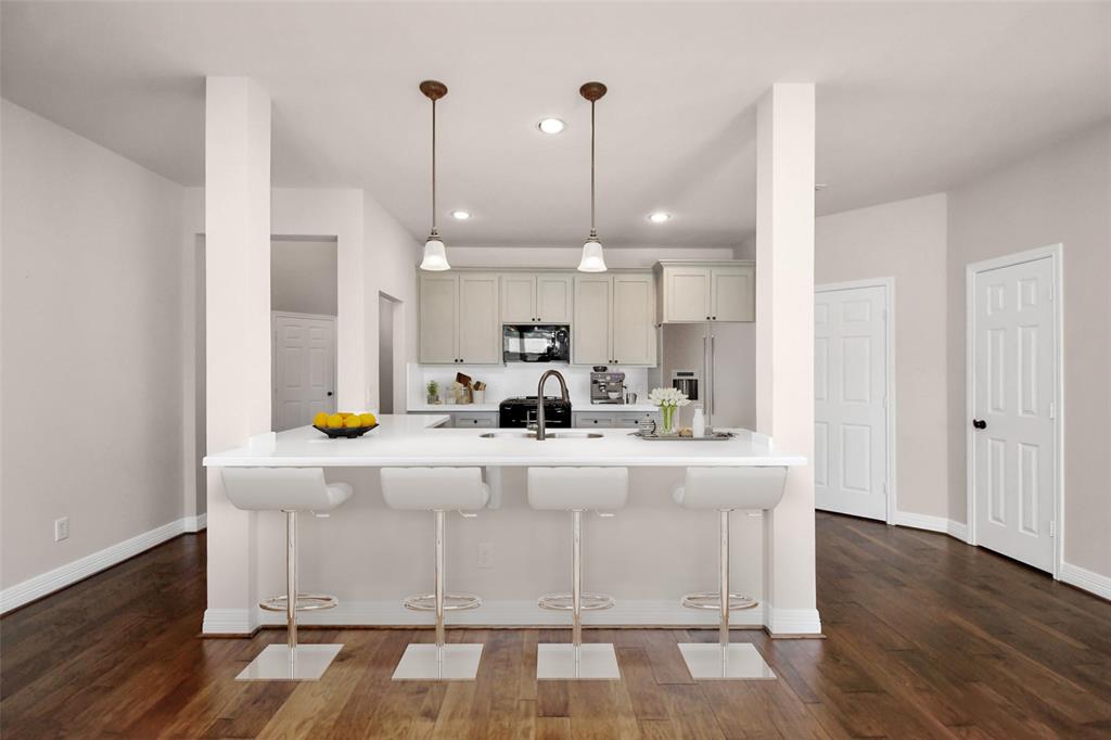 3710 Lake Edinburg Ln  