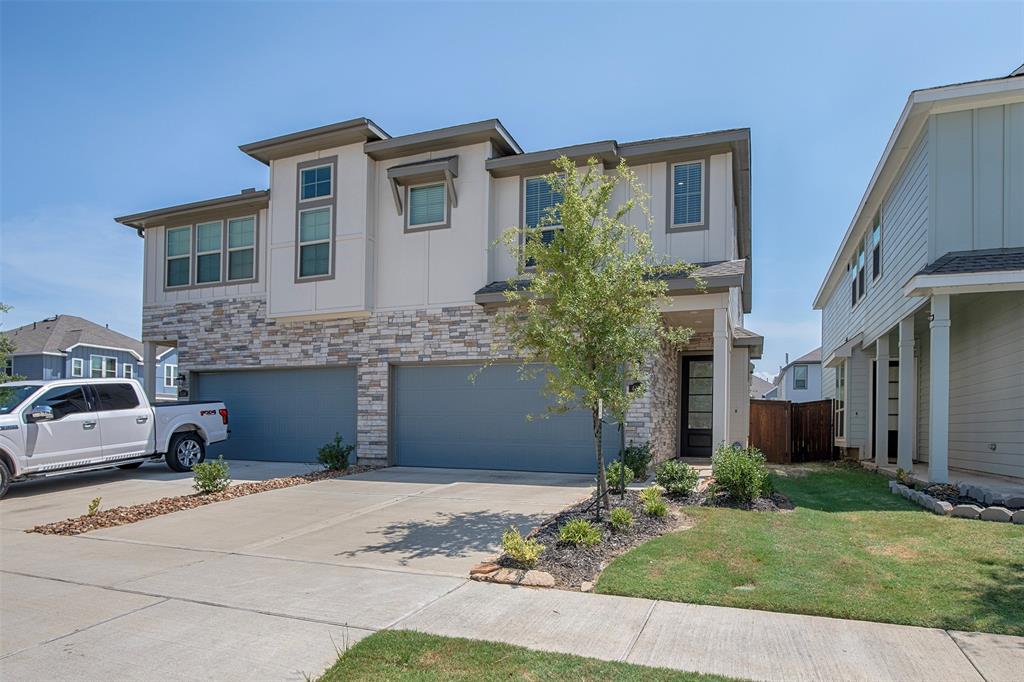 4142 Champlain Way