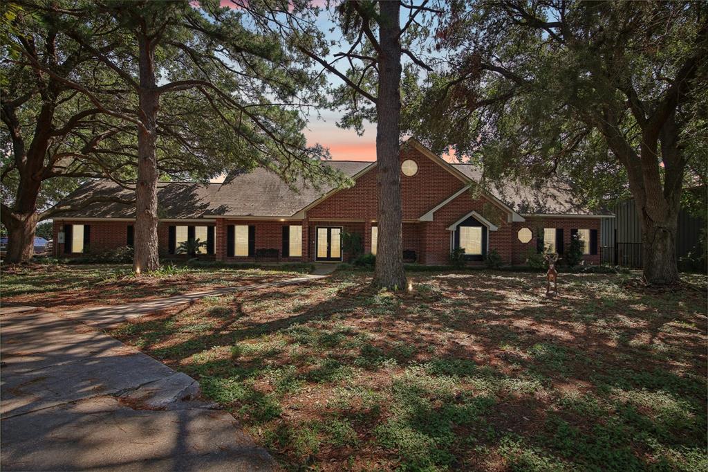 18439 Tomball Waller Rd