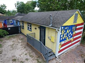 3823 Fulton, Houston, TX, 77009