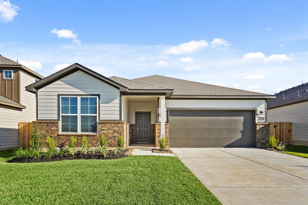 25183 Leather Leaf Ct