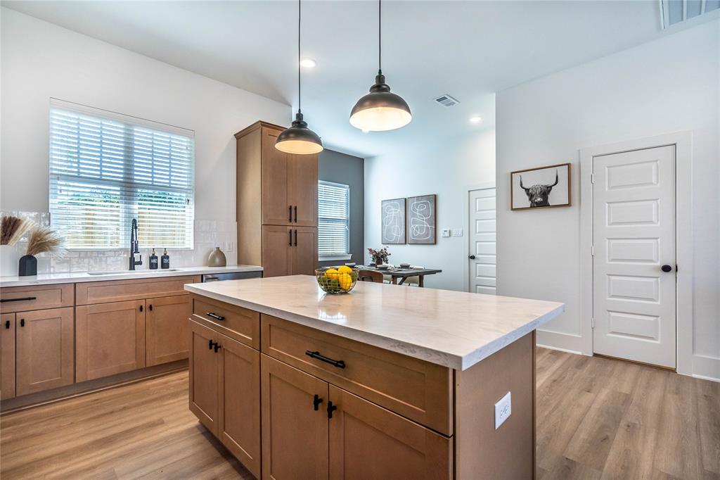 5702 Barbara Rose Ln