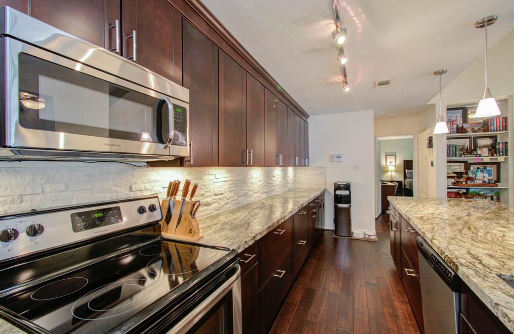 Photo #5: 55030870 Listing 